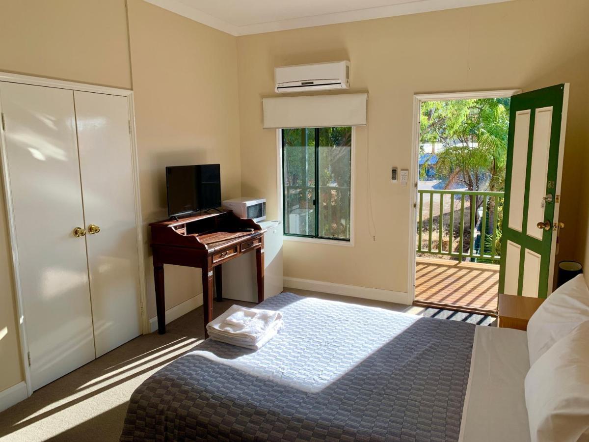 Settlers Hotel يورك المظهر الخارجي الصورة