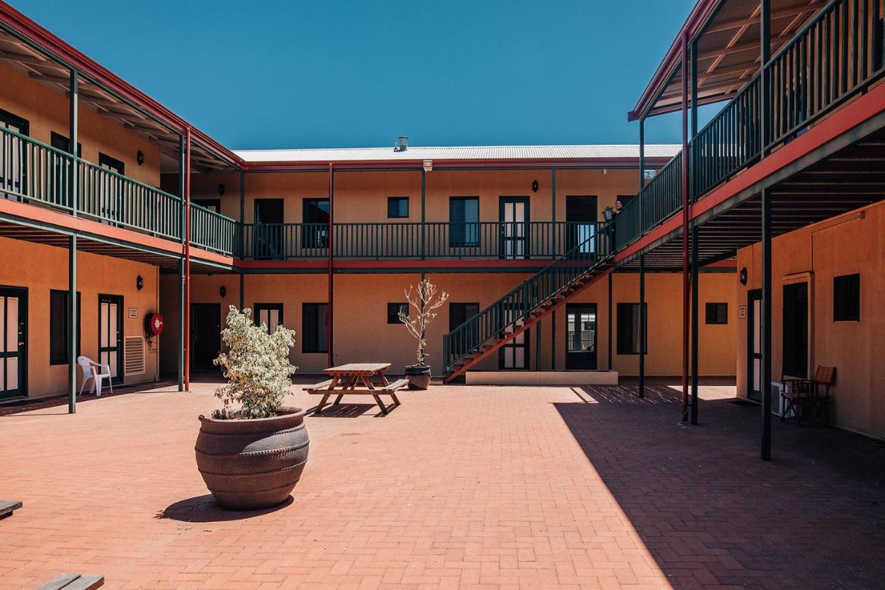 Settlers Hotel يورك المظهر الخارجي الصورة