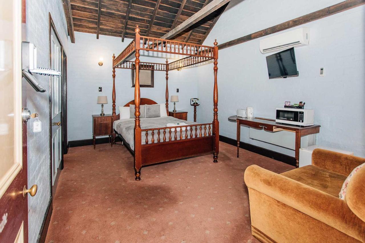 Settlers Hotel يورك الغرفة الصورة